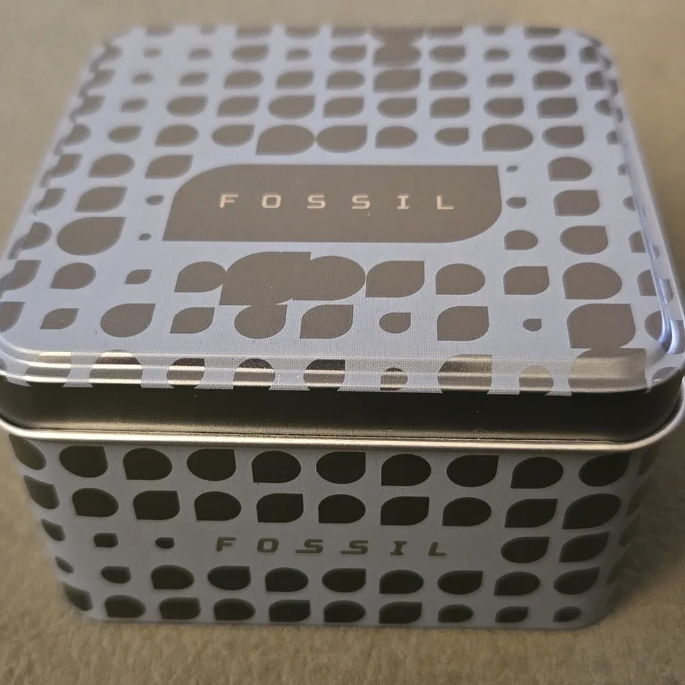 FOSSIL Metal Box - Picture 1 of 8